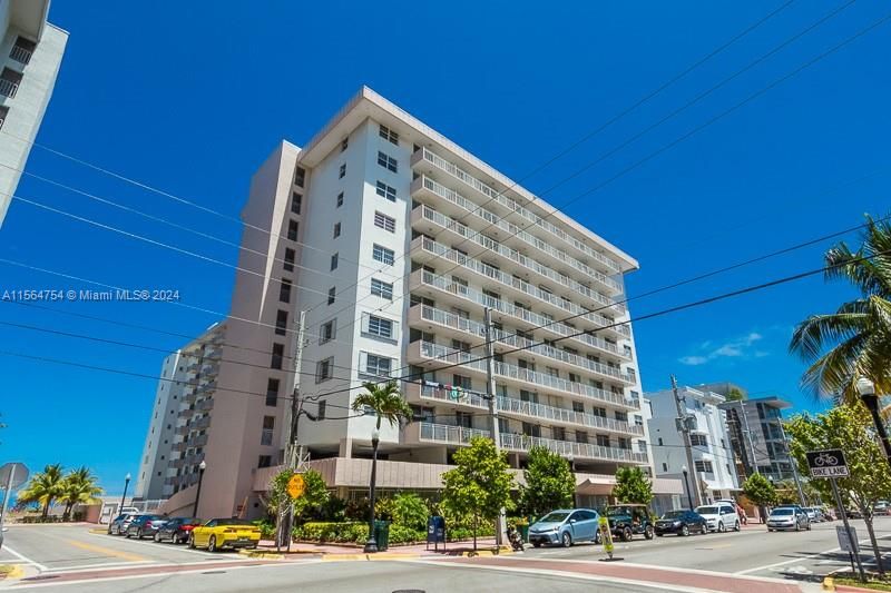 Recently Rented: $2,850 (1 beds, 1 baths, 659 Square Feet)