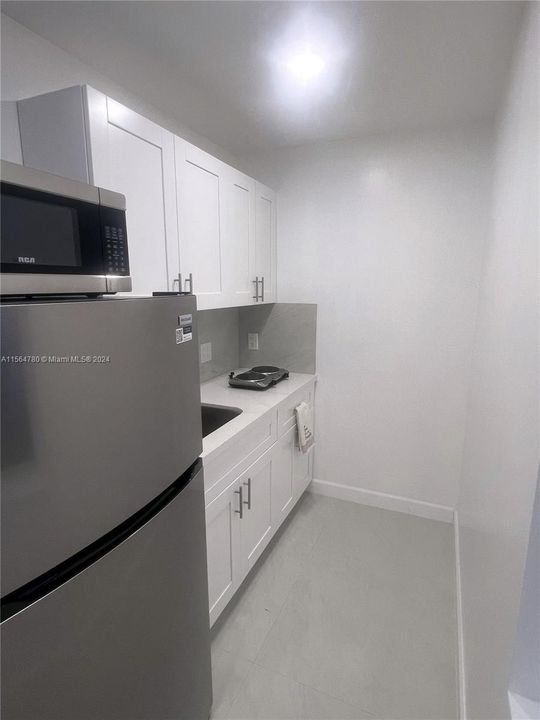 Recently Rented: $1,750 (0 beds, 1 baths, 3012 Square Feet)