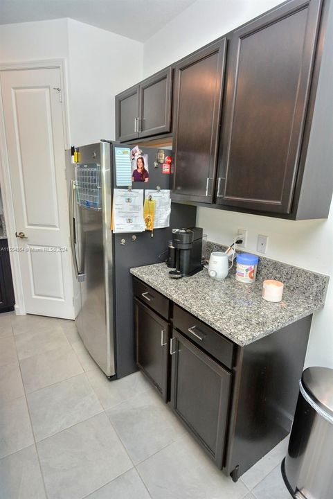 Recently Sold: $449,900 (3 beds, 2 baths, 1746 Square Feet)