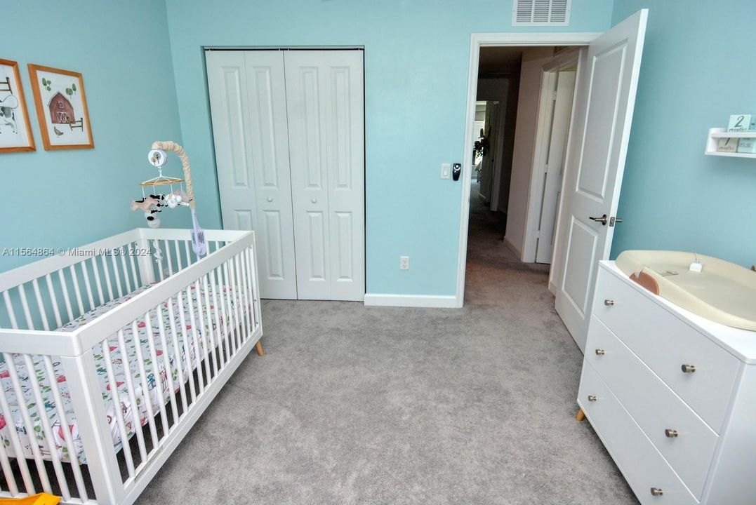 Recently Sold: $449,900 (3 beds, 2 baths, 1746 Square Feet)
