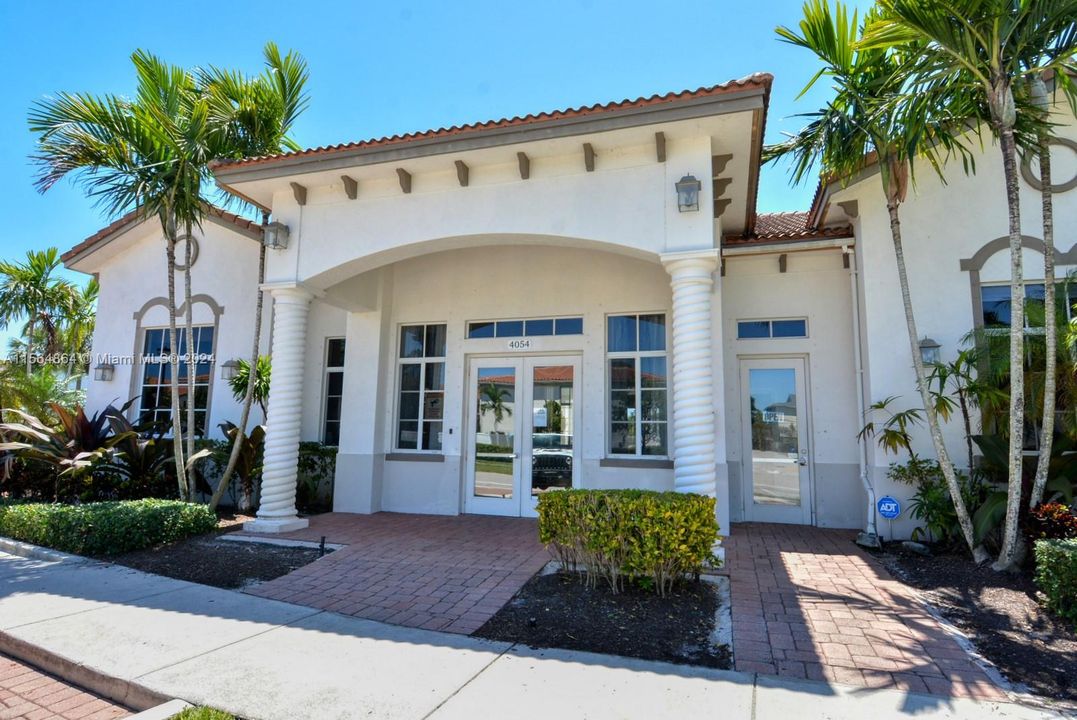 Recently Sold: $449,900 (3 beds, 2 baths, 1746 Square Feet)