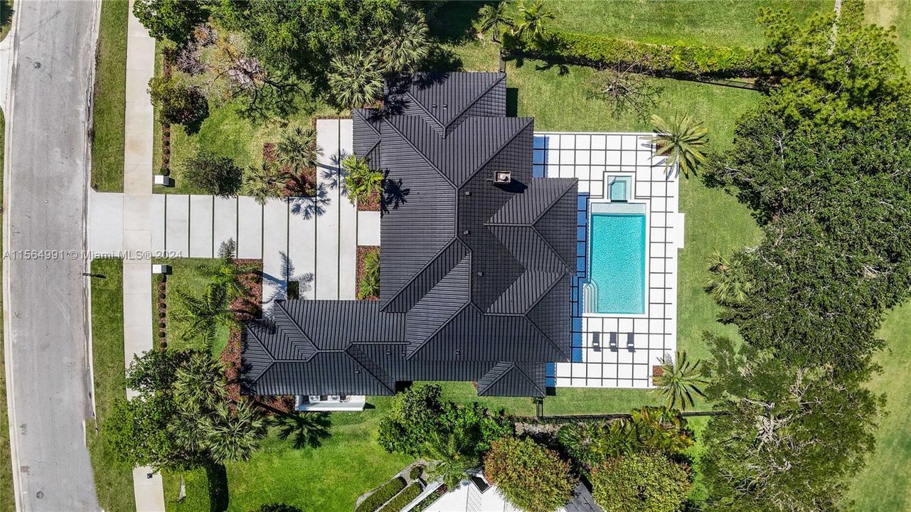 最近售出: $3,249,000 (3 贝兹, 3 浴室, 3411 平方英尺)