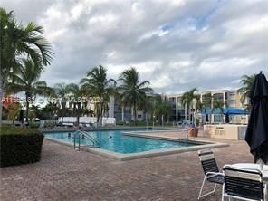 Recently Sold: $290,000 (2 beds, 2 baths, 1070 Square Feet)