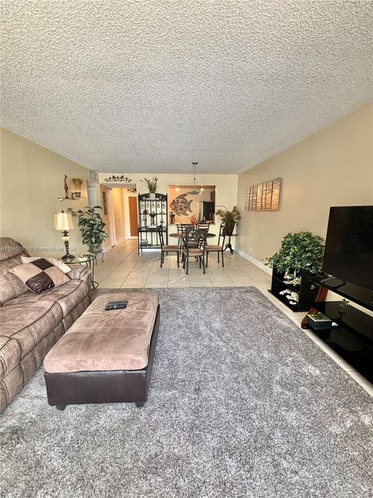 Recently Sold: $290,000 (2 beds, 2 baths, 1070 Square Feet)