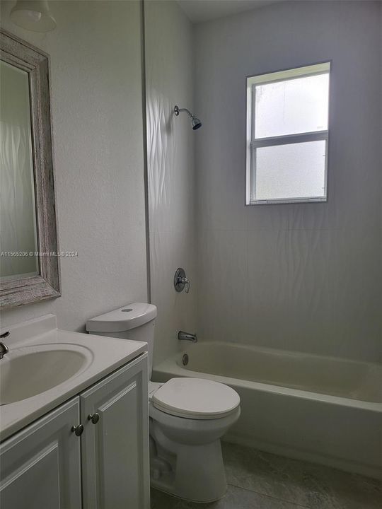 Недавно арендовано: $2,500 (3 спален, 2 ванн, 0 Квадратных фут)