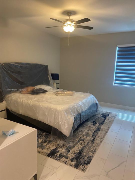 For Rent: $2,400 (3 beds, 2 baths, 1618 Square Feet)
