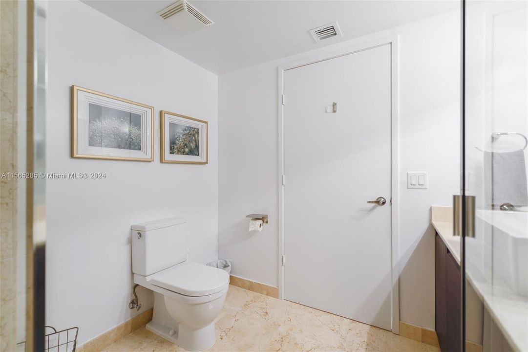 待售: $969,000 (4 贝兹, 3 浴室, 1912 平方英尺)