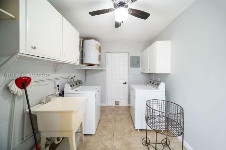 For Rent: $2,900 (2 beds, 2 baths, 1400 Square Feet)