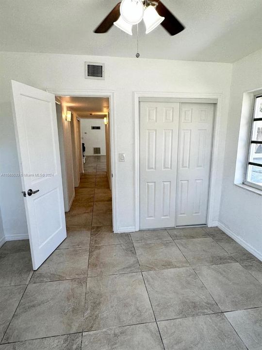 Active With Contract: $10,500 (4 beds, 2 baths, 2337 Square Feet)