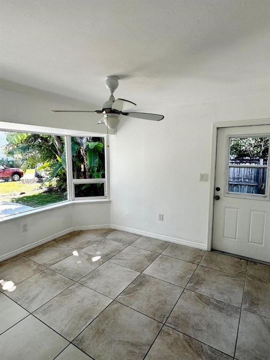 Active With Contract: $10,500 (4 beds, 2 baths, 2337 Square Feet)