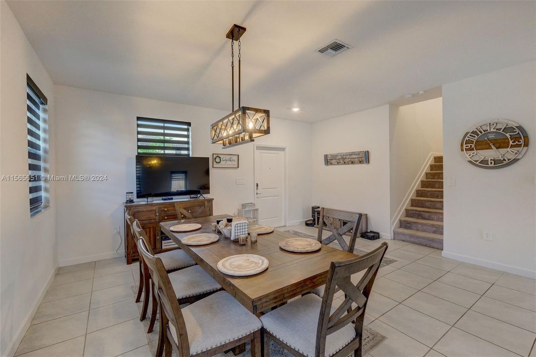 For Sale: $624,900 (4 beds, 2 baths, 2205 Square Feet)