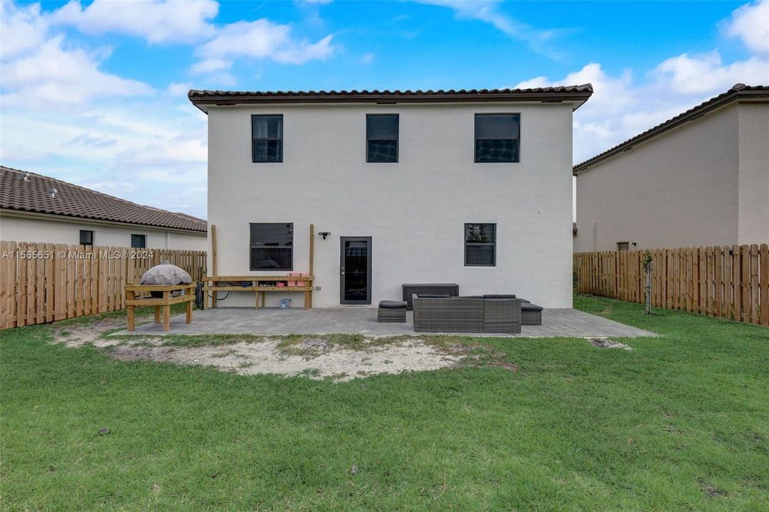 For Sale: $624,900 (4 beds, 2 baths, 2205 Square Feet)