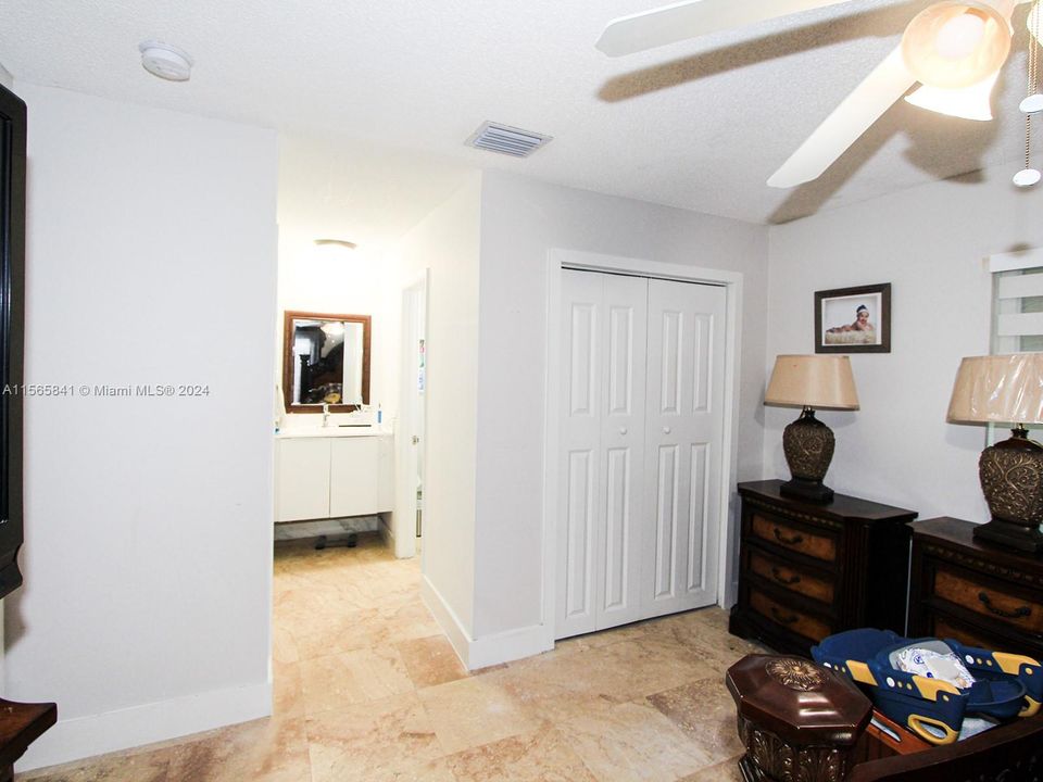 For Sale: $765,500 (4 beds, 2 baths, 1507 Square Feet)