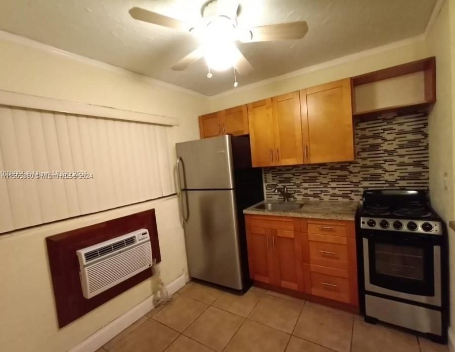 For Rent: $1,600 (0 beds, 1 baths, 0 Square Feet)
