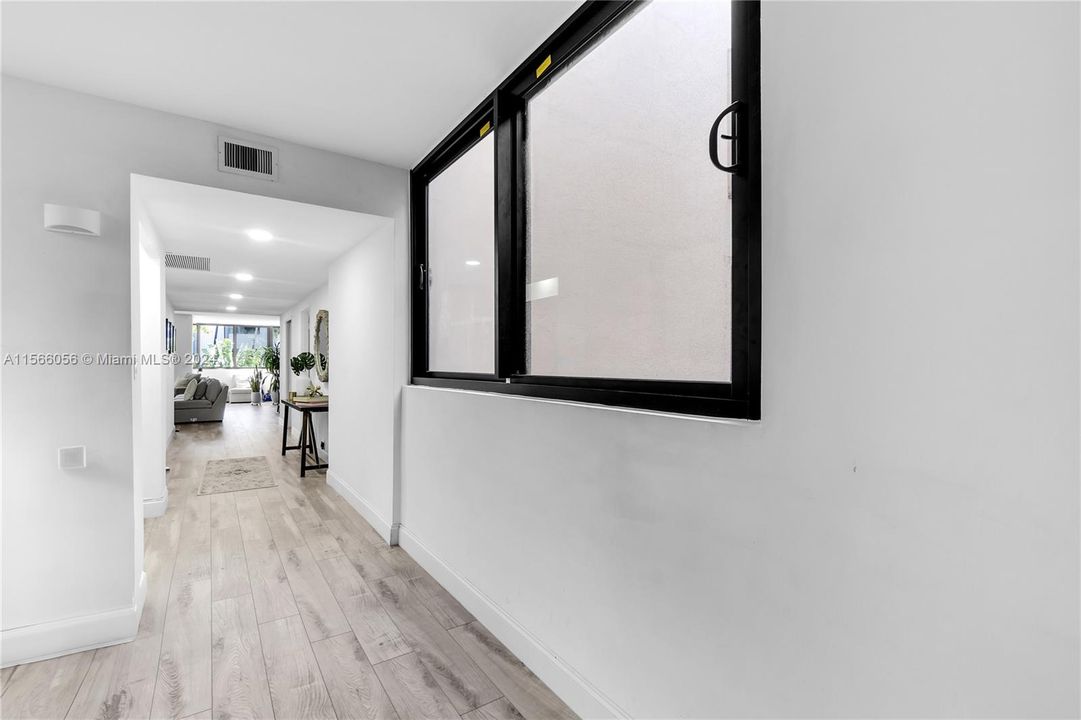 Active With Contract: $7,250 (3 beds, 2 baths, 1955 Square Feet)