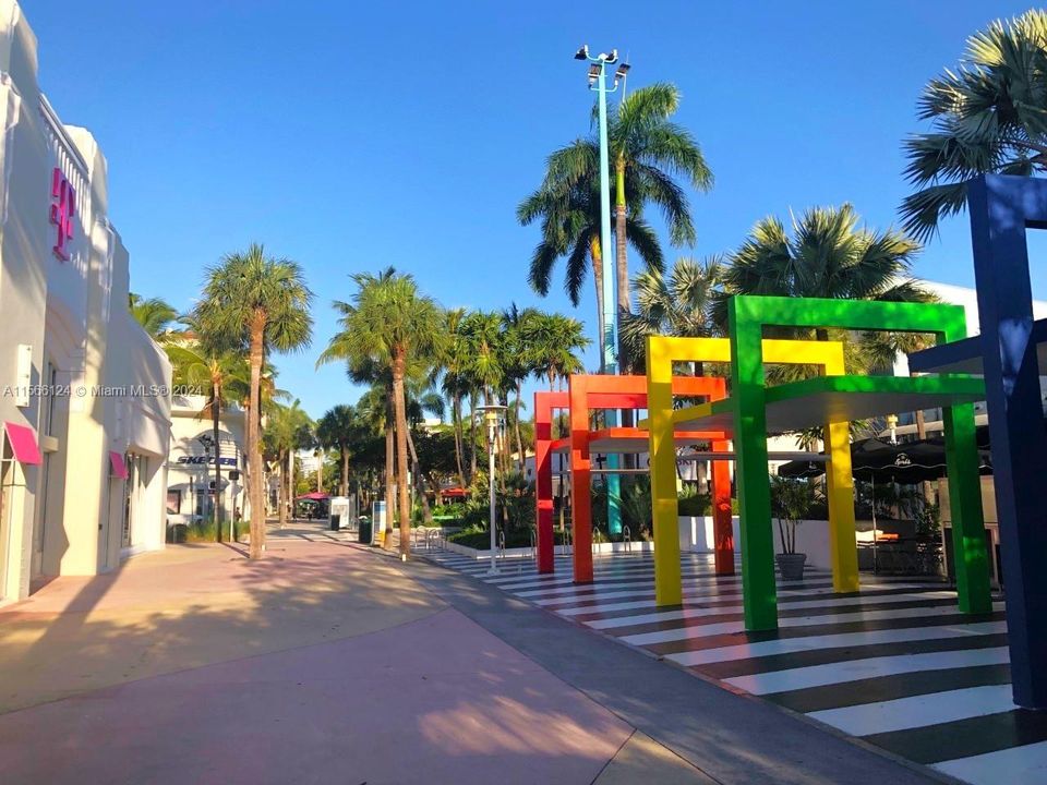 Lincoln Road for shopping and dining
