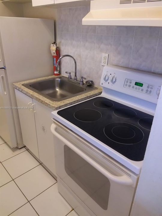 En Venta: $130,000 (0 camas, 1 baños, 440 Pies cuadrados)