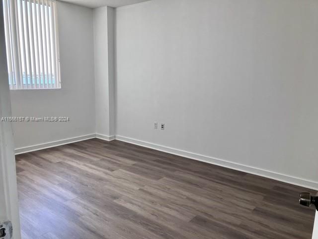 Recently Rented: $3,800 (3 beds, 2 baths, 1146 Square Feet)