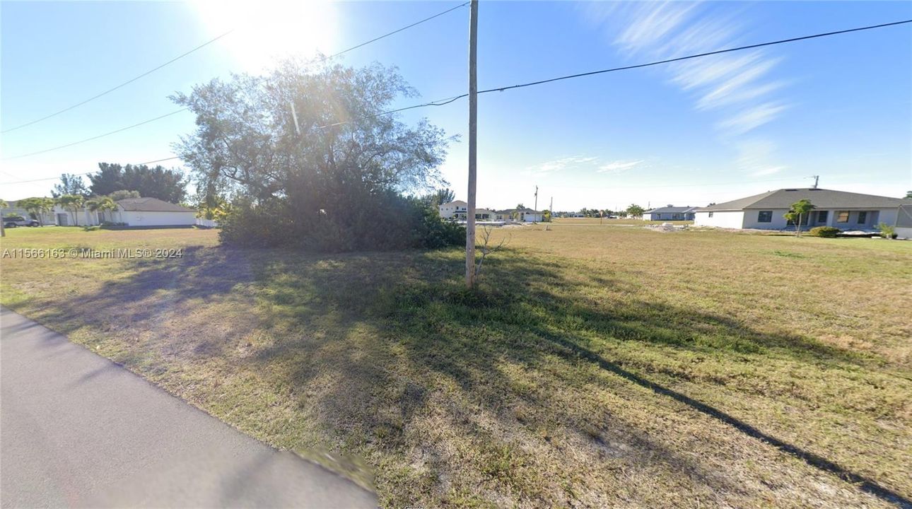 For Sale: $140,000 (0.24 acres)
