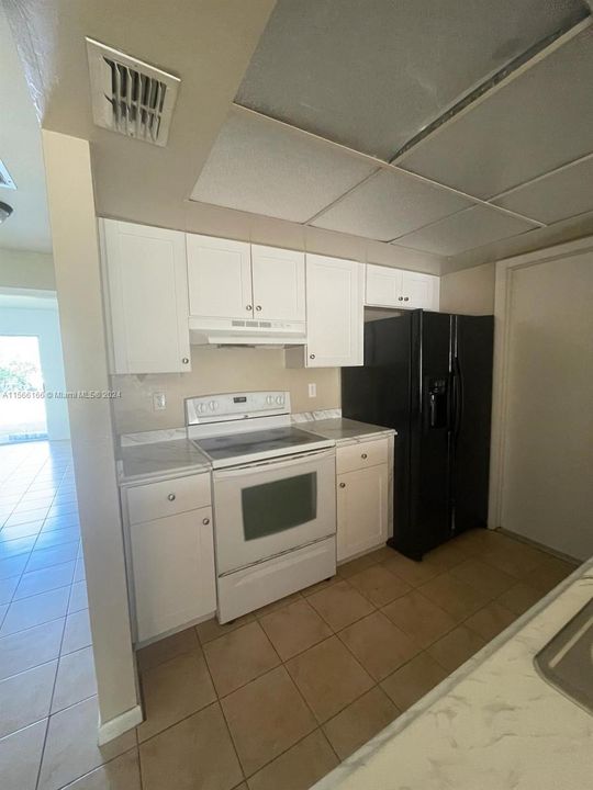 For Rent: $1,700 (3 beds, 2 baths, 0 Square Feet)