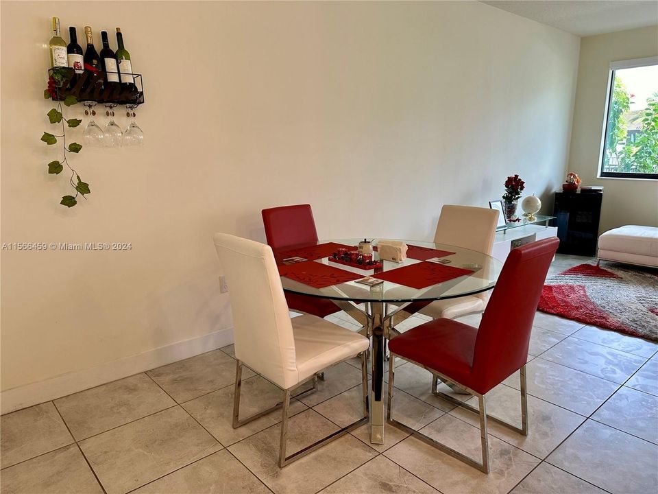 Recently Rented: $4,950 (4 beds, 2 baths, 2266 Square Feet)