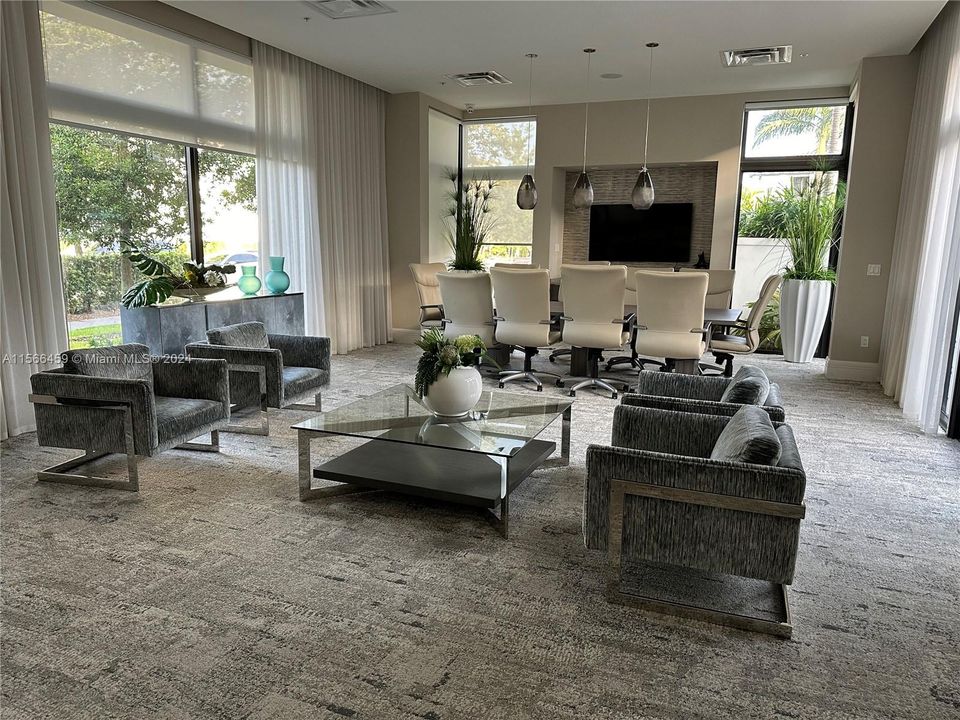 Recently Rented: $4,950 (4 beds, 2 baths, 2266 Square Feet)