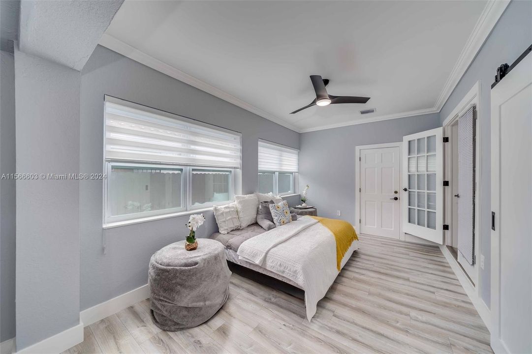 Recently Sold: $799,000 (3 beds, 2 baths, 1015 Square Feet)