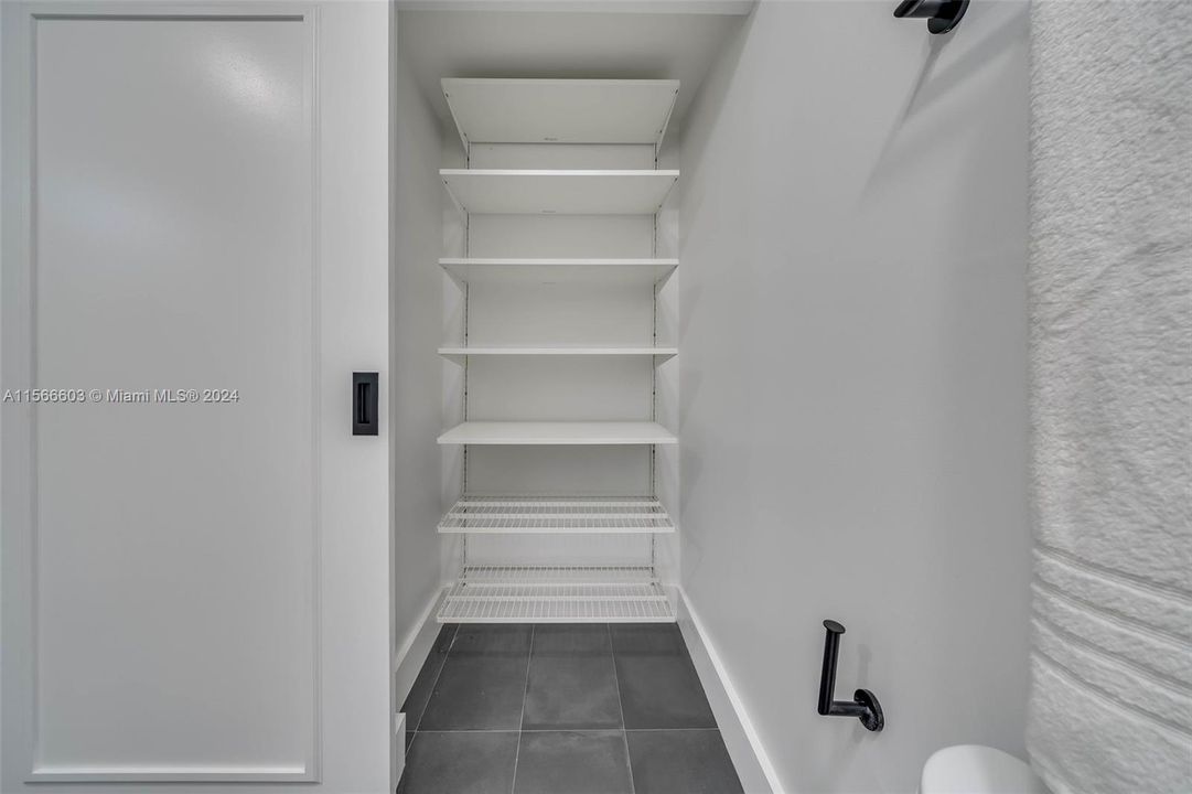 Recently Sold: $799,000 (3 beds, 2 baths, 1015 Square Feet)