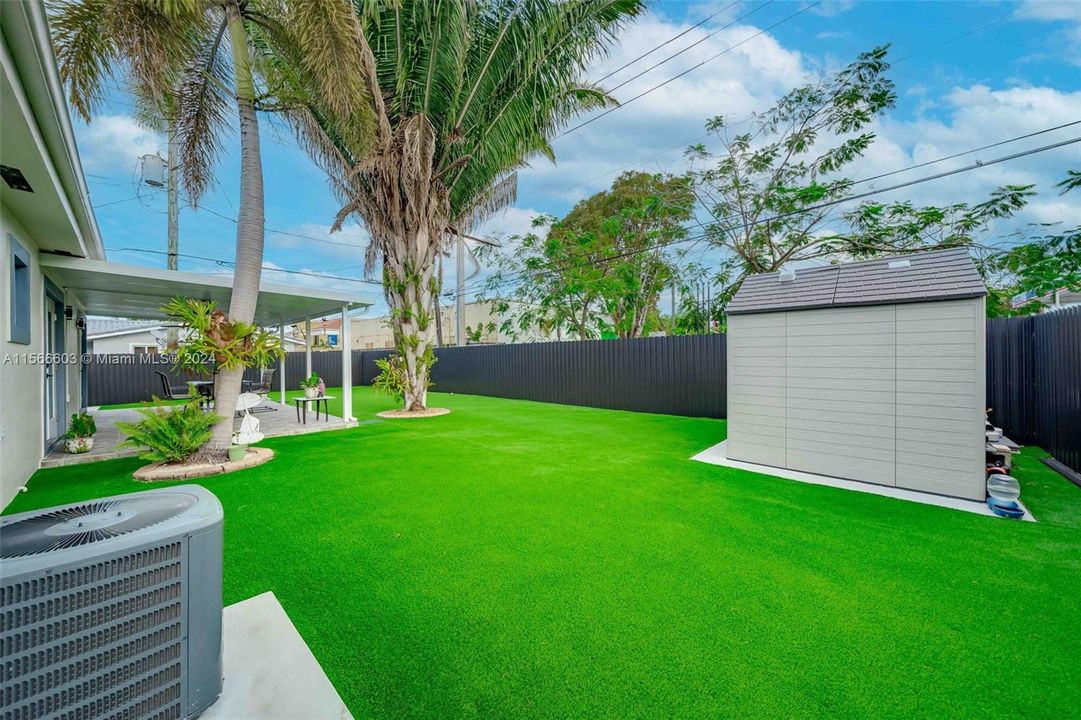 Recently Sold: $799,000 (3 beds, 2 baths, 1015 Square Feet)