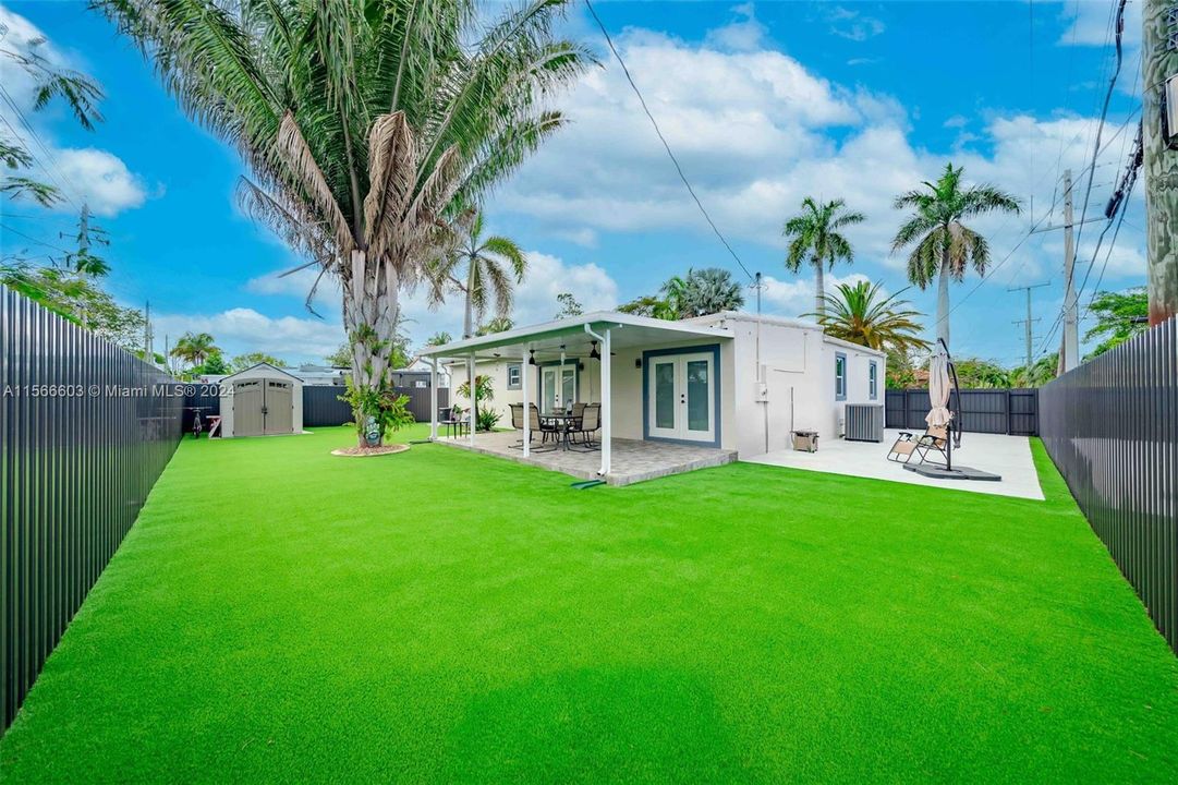 Recently Sold: $799,000 (3 beds, 2 baths, 1015 Square Feet)