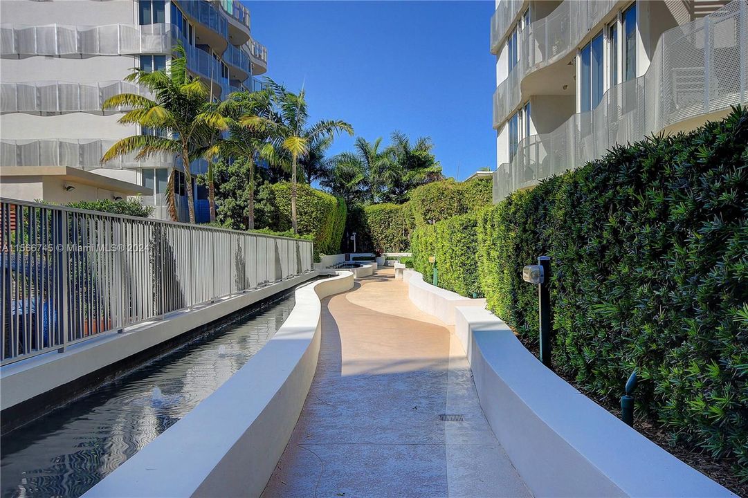 Recently Rented: $3,300 (1 beds, 1 baths, 692 Square Feet)