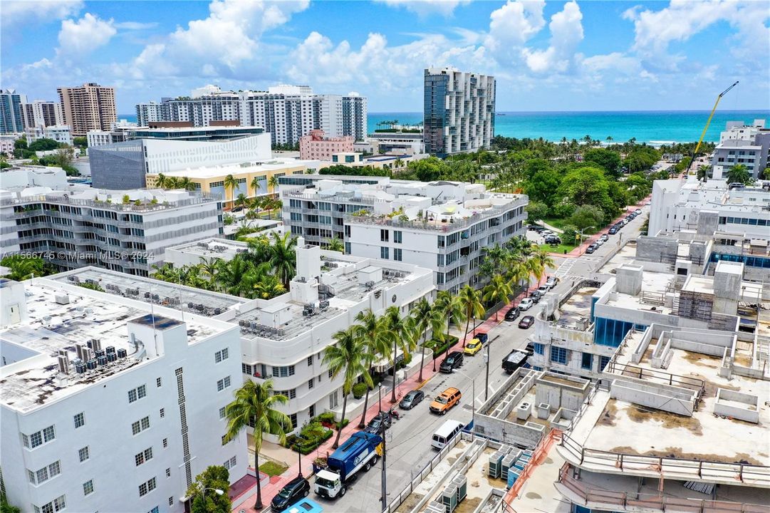 Recently Rented: $3,300 (1 beds, 1 baths, 692 Square Feet)