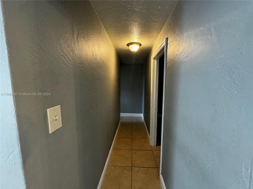 最近租的: $1,850 (2 贝兹, 1 浴室, 2280 平方英尺)