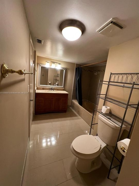 В аренду: $2,450 (2 спален, 2 ванн, 1180 Квадратных фут)