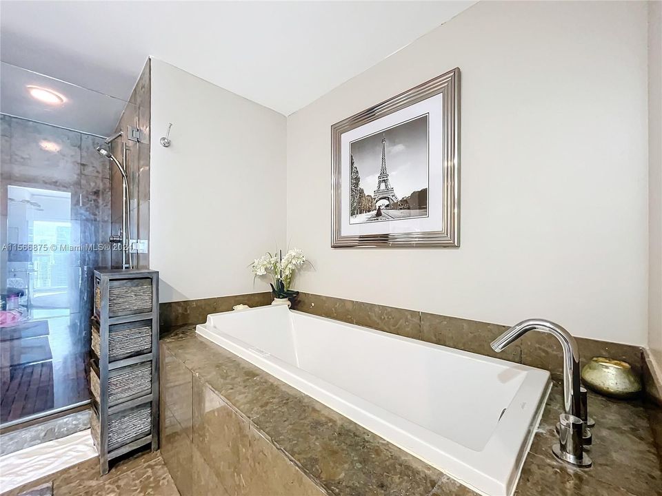 Недавно арендовано: $5,800 (2 спален, 2 ванн, 1168 Квадратных фут)
