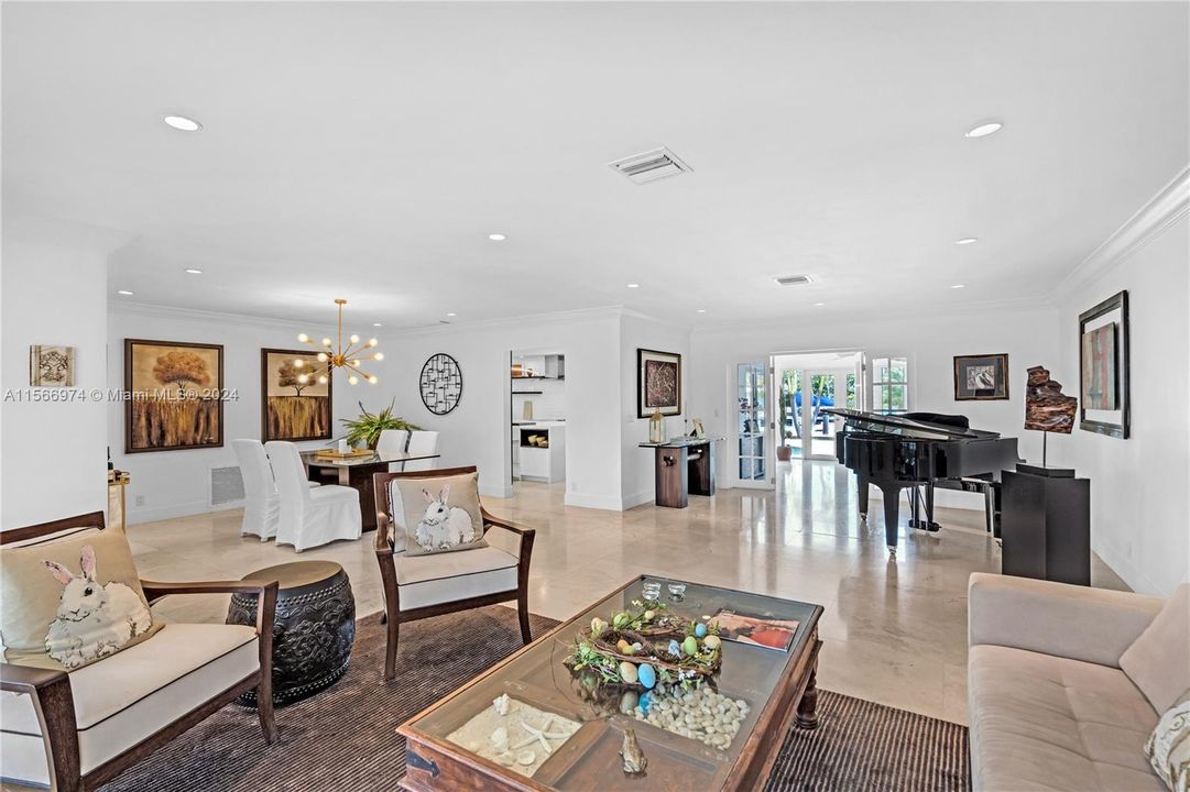 For Sale: $3,650,000 (3 beds, 3 baths, 0 Square Feet)