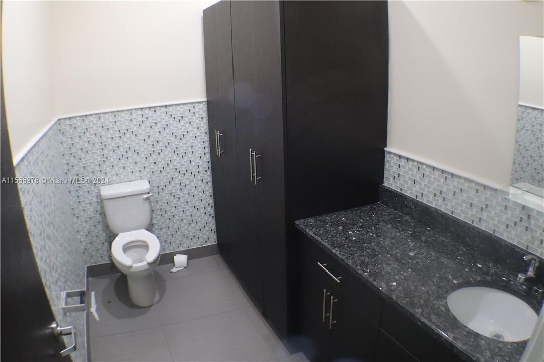 Недавно арендовано: $16,500 (0 спален, 0 ванн, 0 Квадратных фут)