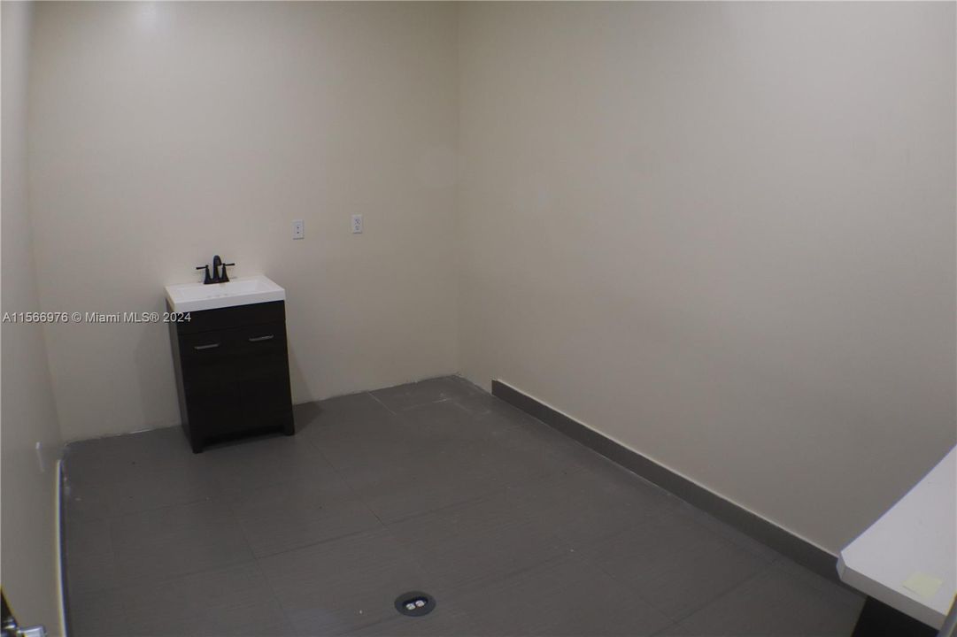 Недавно арендовано: $16,500 (0 спален, 0 ванн, 0 Квадратных фут)