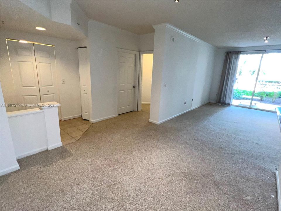 For Rent: $3,300 (2 beds, 2 baths, 1116 Square Feet)