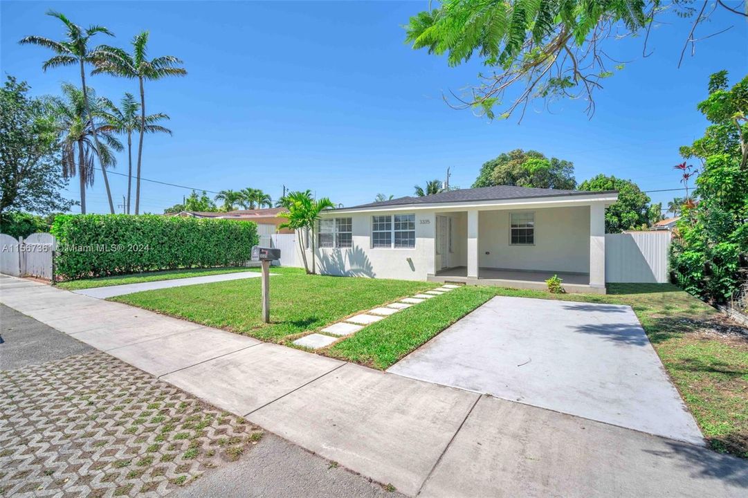 Recently Rented: $4,200 (4 beds, 2 baths, 1430 Square Feet)