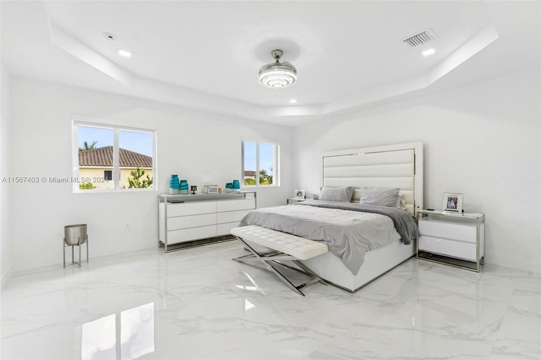Active With Contract: $1,250,000 (5 beds, 3 baths, 2837 Square Feet)