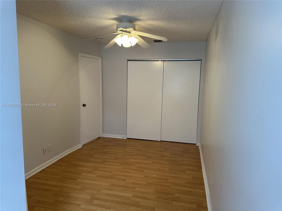 For Rent: $2,900 (3 beds, 2 baths, 1155 Square Feet)