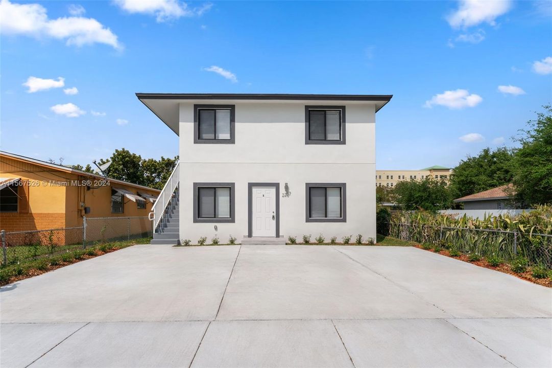 Active With Contract: $799,000 (0 beds, 0 baths, 2176 Square Feet)