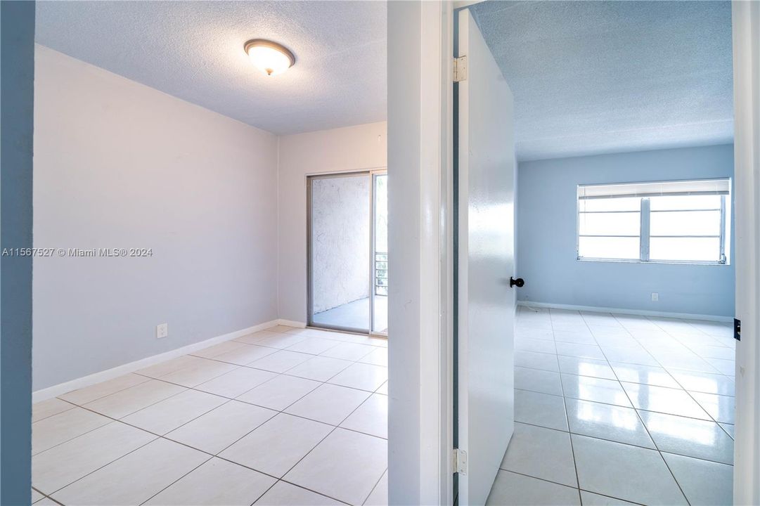 For Sale: $219,000 (1 beds, 1 baths, 750 Square Feet)