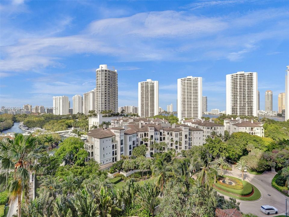 Recently Sold: $1,450,000 (3 beds, 3 baths, 2590 Square Feet)