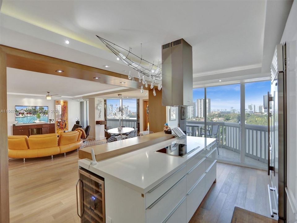 Recently Sold: $1,450,000 (3 beds, 3 baths, 2590 Square Feet)