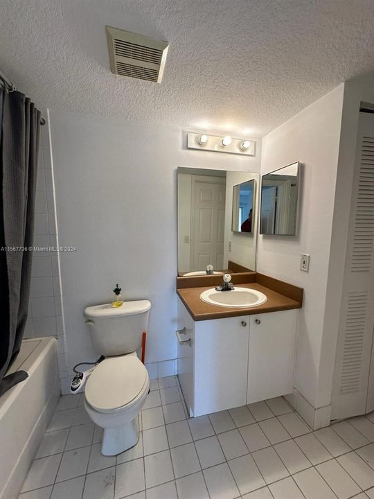 Недавно арендовано: $1,690 (1 спален, 1 ванн, 760 Квадратных фут)