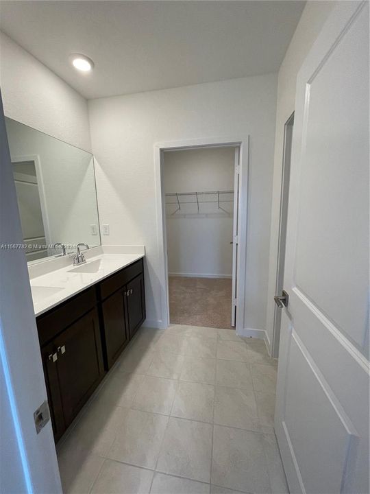 Recently Rented: $3,150 (4 beds, 2 baths, 1826 Square Feet)