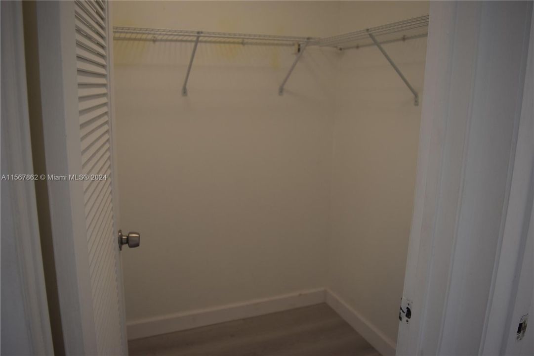 最近租的: $2,200 (2 贝兹, 2 浴室, 1020 平方英尺)