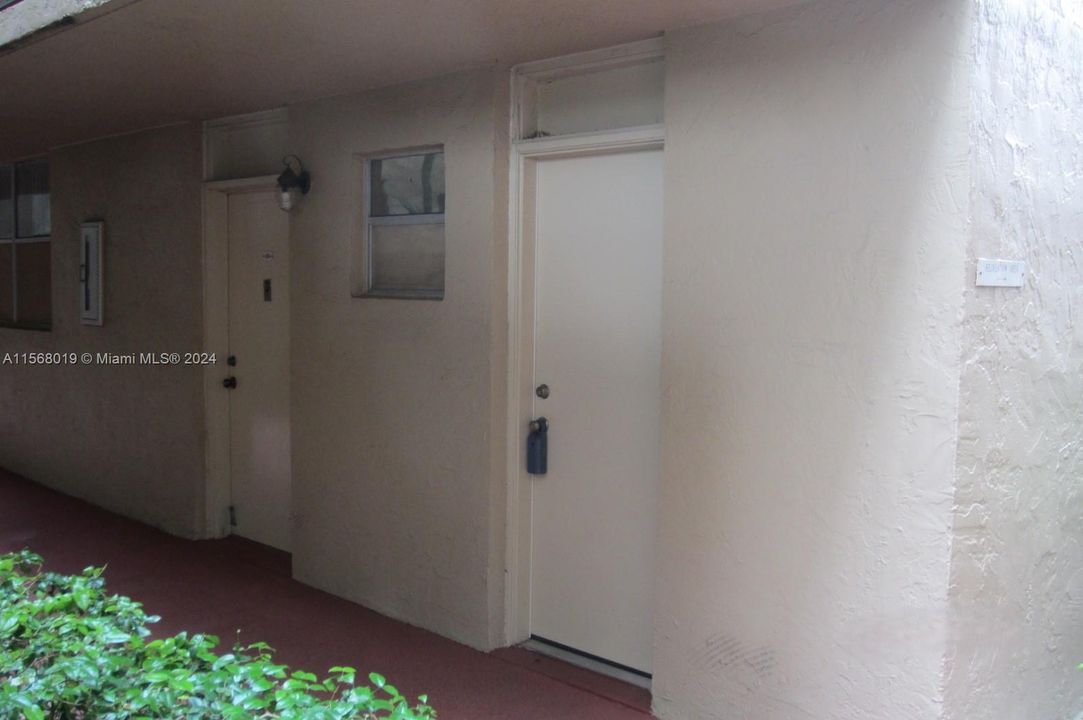 Недавно арендовано: $2,080 (2 спален, 2 ванн, 1260 Квадратных фут)